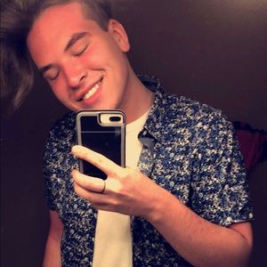 Meet your Posher, Robert